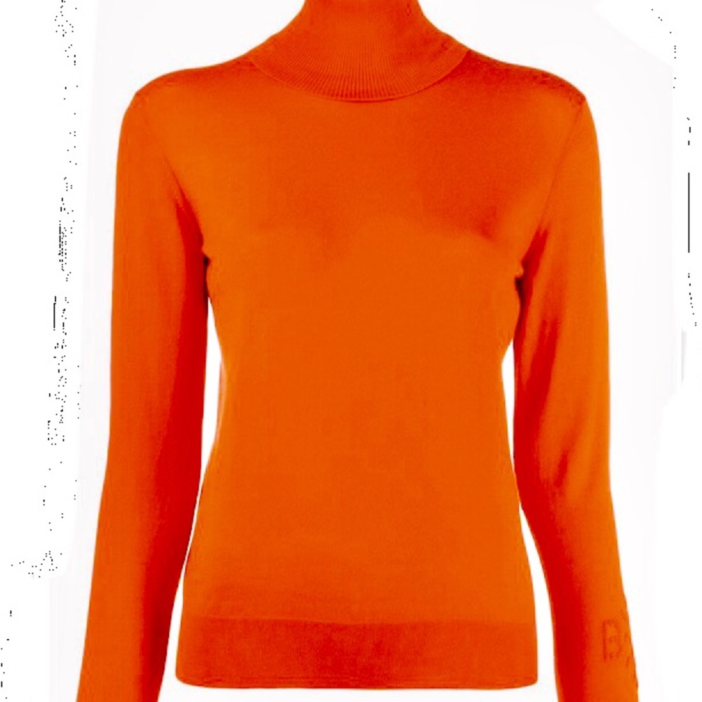 Orange turtleneck light sweater🎃🍂